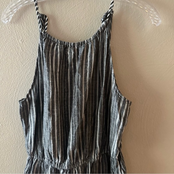 Old Navy Striped Romper Linen Blend Size Medium - Picture 3 of 9